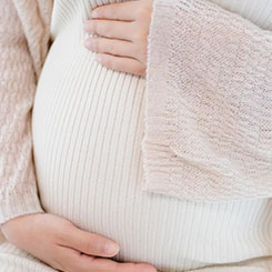 对于关键🐘🏵的第四财🤹‍♂️季，Arm给👨‍🌾🧜‍♂️出了营收约14😗